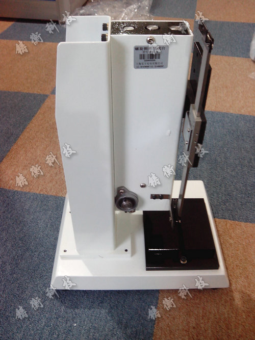 手動立式測試臺結構圖